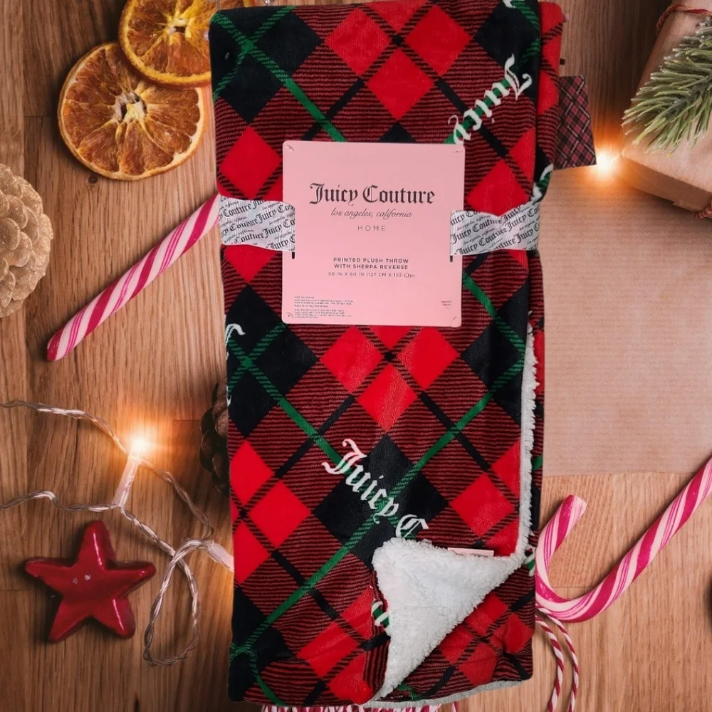 NEW JC Juicy Couture Plaid Sherpa Throw Blanket NWT